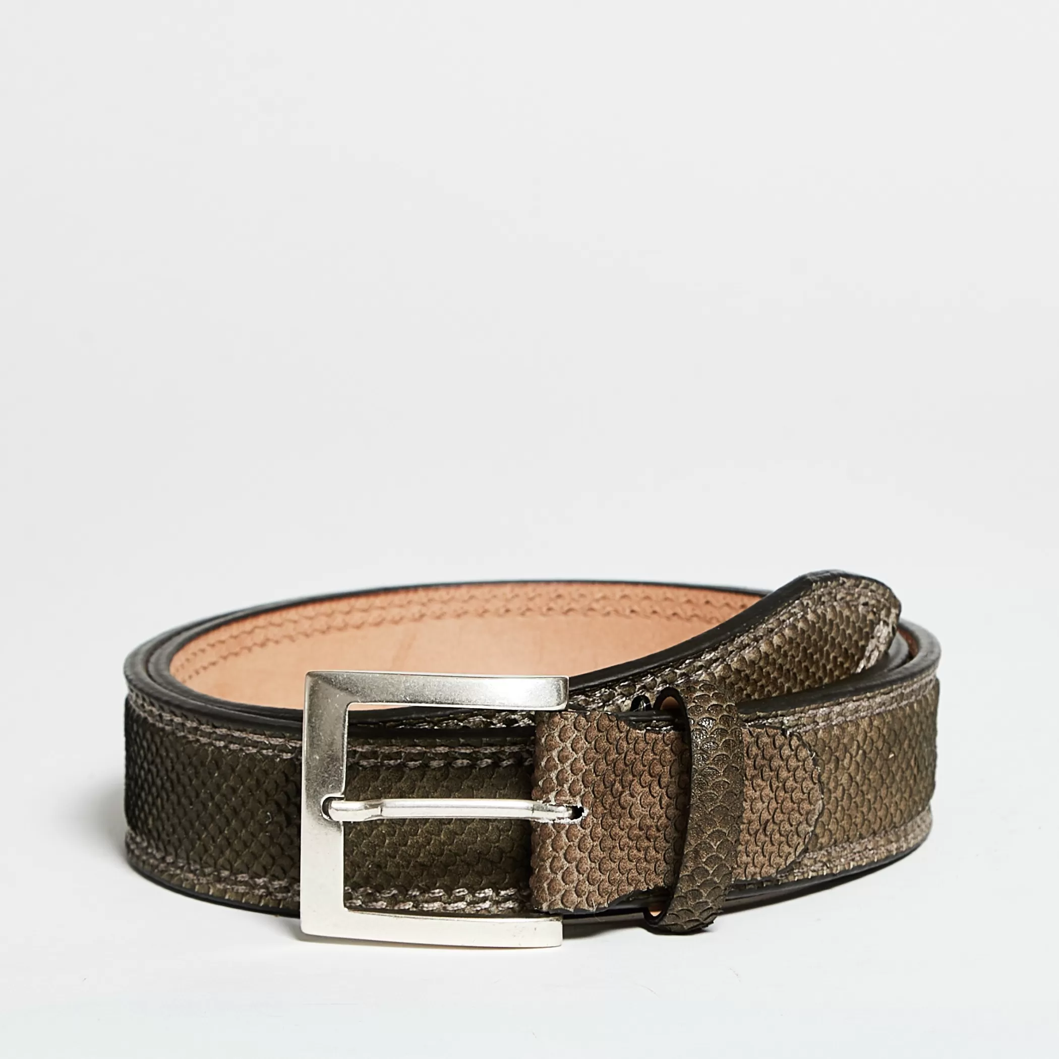 Reptile's House Belts>Jinju-Carved Leather Belt